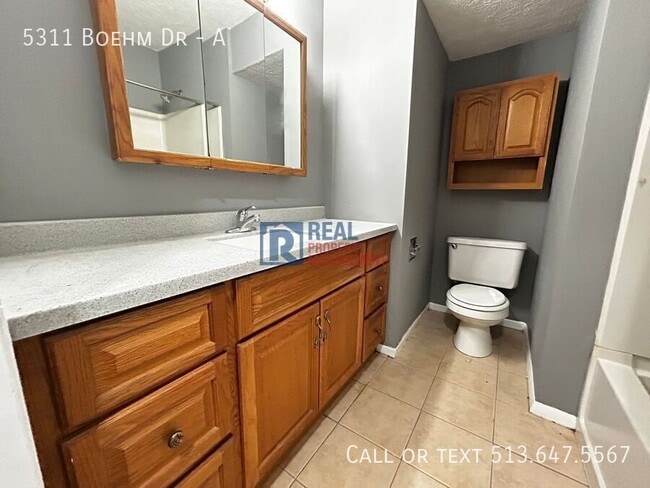 Building Photo - 5311 Boehm Dr