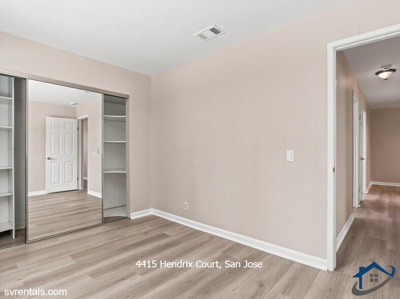 Building Photo - 4415 Hendrix Ct