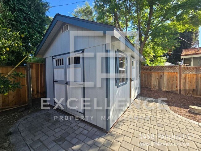 Building Photo - 2498 Parquet Ct