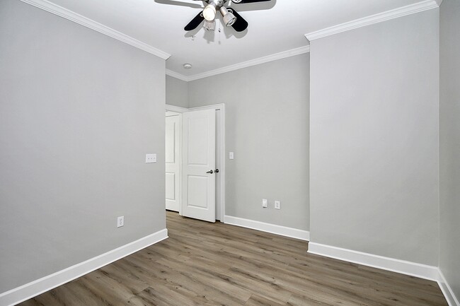 Building Photo - 608 Garden District Dr