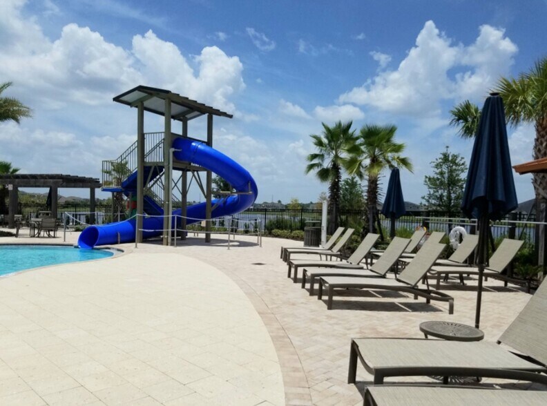 Building Photo - 2500 Avian Loop