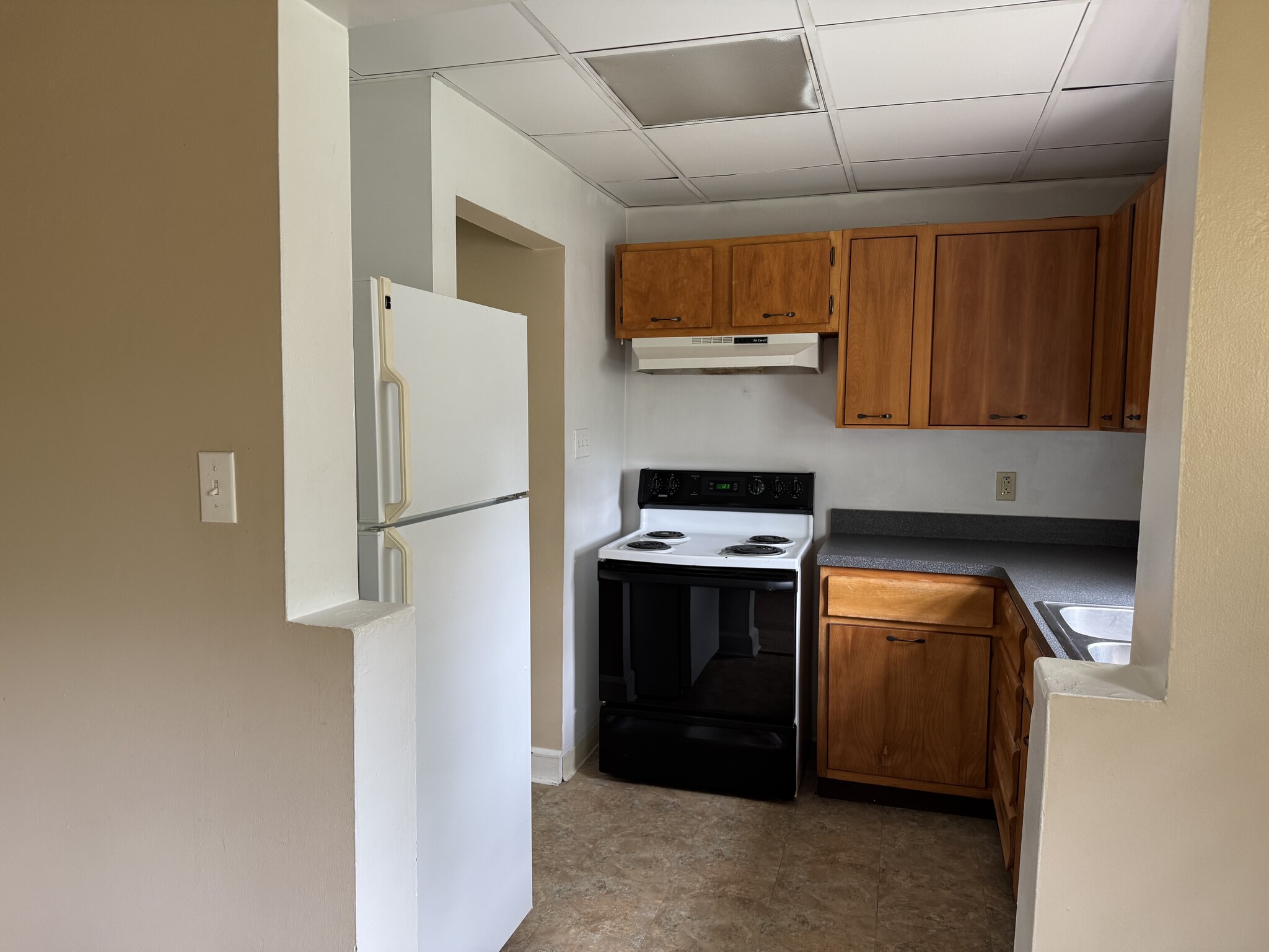 Building Photo - 1505 Ravinia Rd
