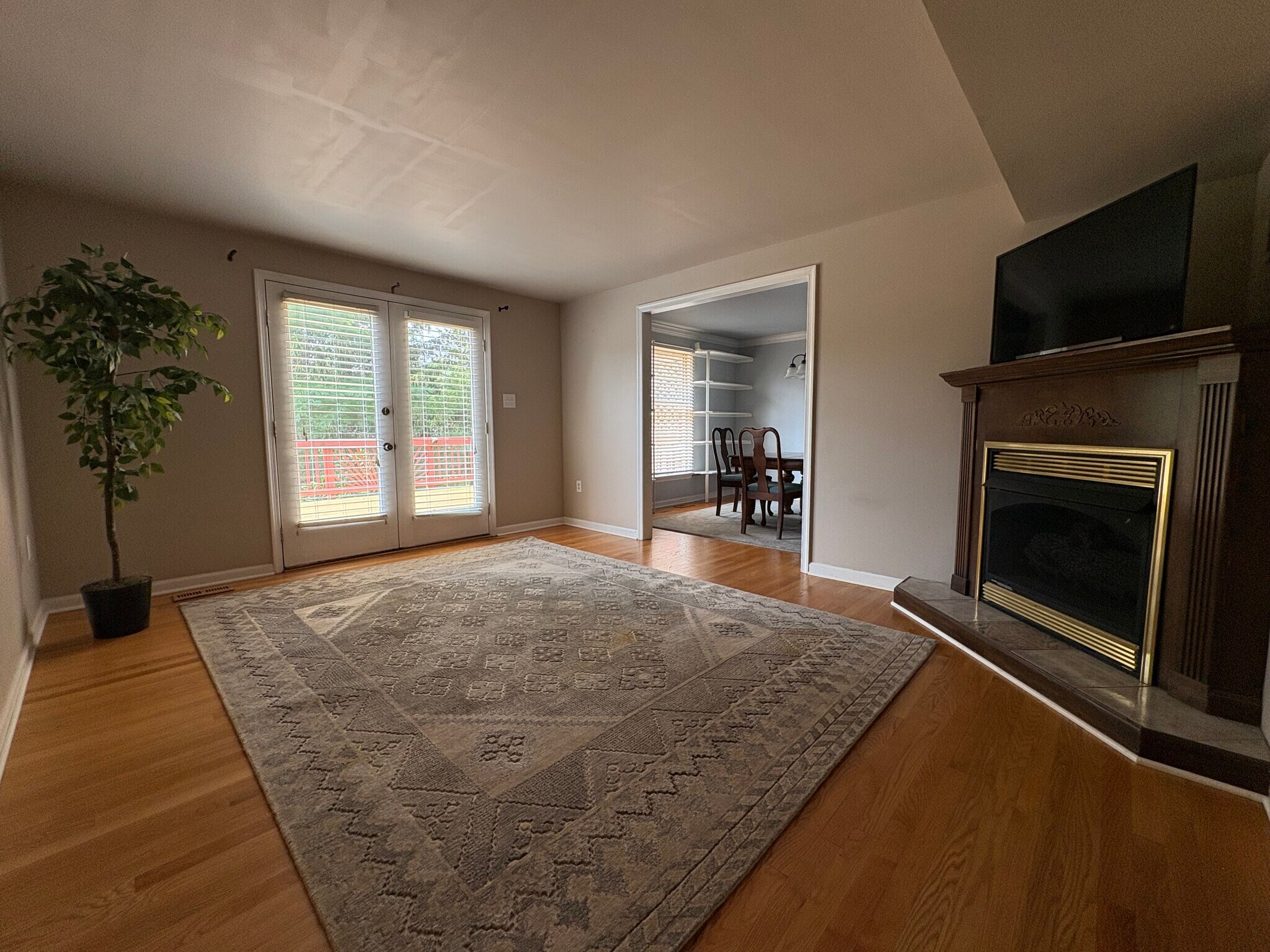 Building Photo - 8002 Cattail Ct