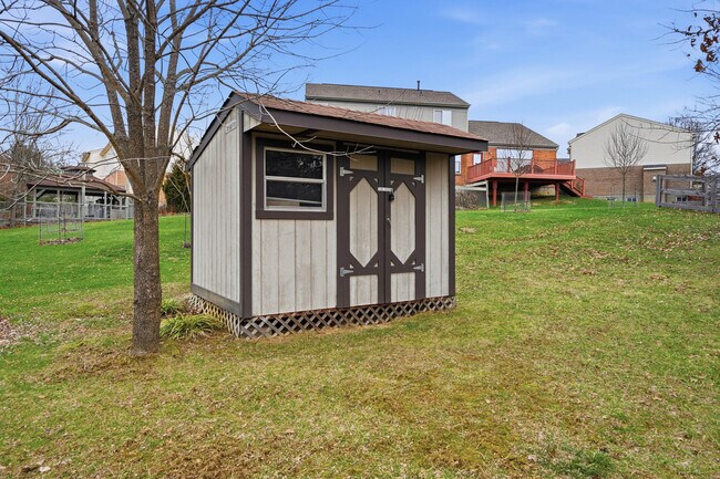 Building Photo - 1815 Mountainview Ct