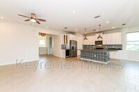 Building Photo - 4721 Arboretum Cir