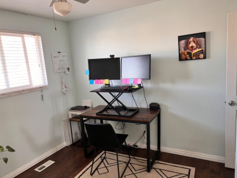 Building Photo - 2233 W 200 N