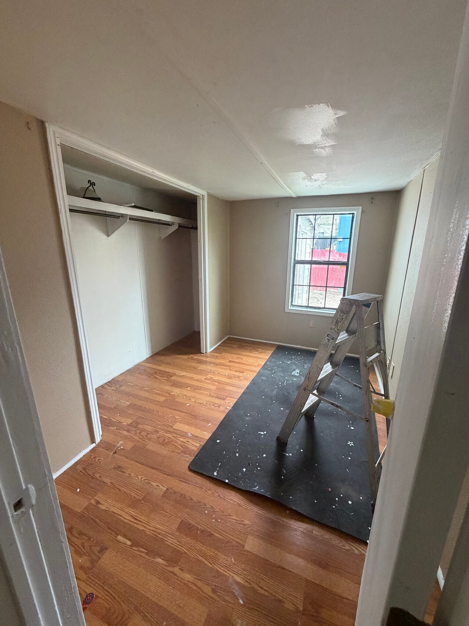 Building Photo - 12232 Madrona St