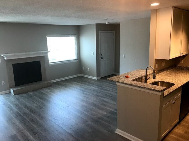 Building Photo - 277 Alexandra Drive