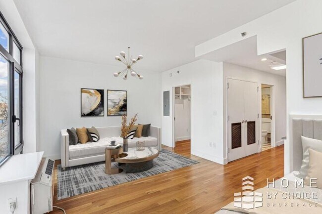 Building Photo - 0 bedroom in BROOKLYN NY 11211