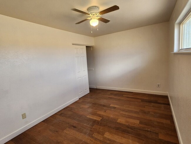 Building Photo - Silverado104