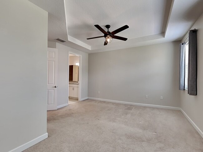 Building Photo - 895 Brutus Terrace