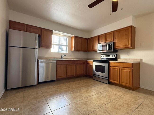 Building Photo - 2650 E McKellips Rd