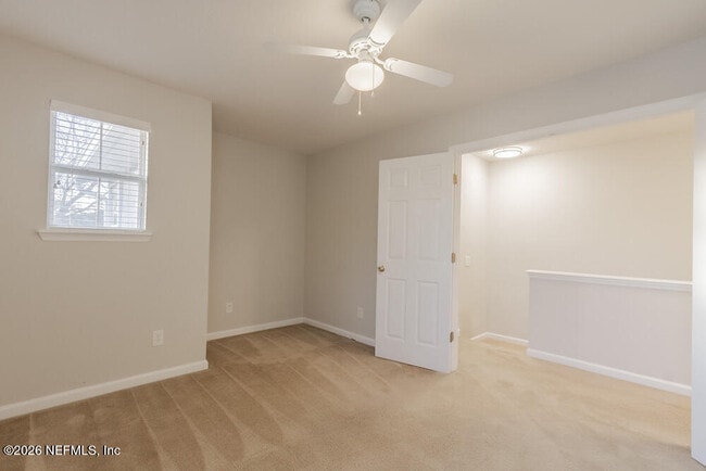 Building Photo - 2307 Sunset Bluff Dr