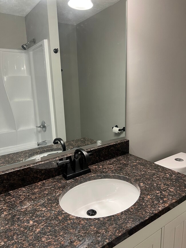 Building Photo - 4920 Drayton Rd