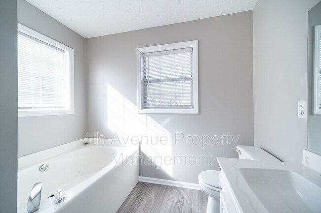 Building Photo - 50 Camerons Way