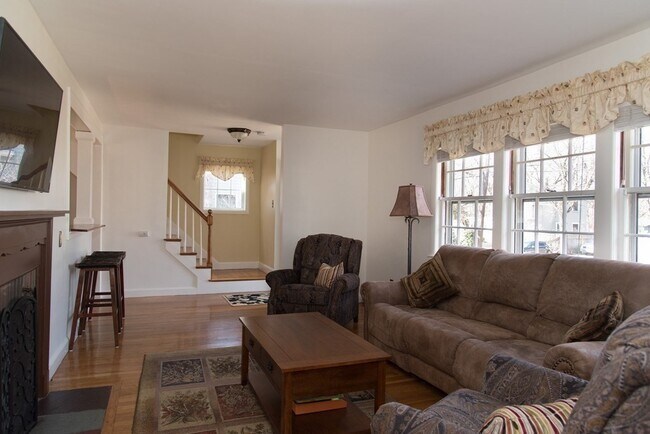 Building Photo - 26 Carville Ave