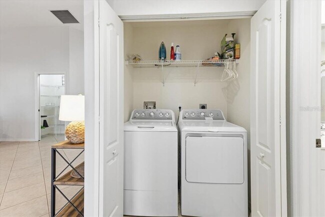 Building Photo - 8101 Memory Ln