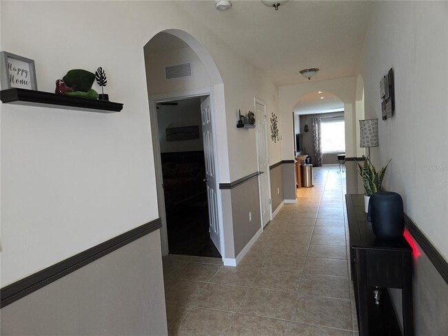 Building Photo - 7436 Mikasa Dr