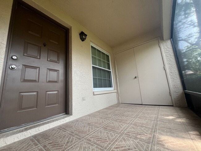 Building Photo - 3019 Bonaventure Cir