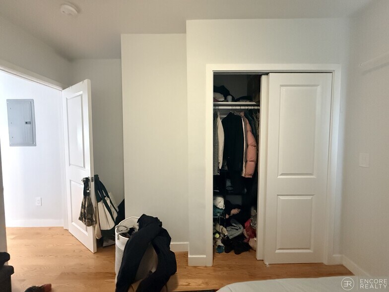 Building Photo - 18 Adair Rd