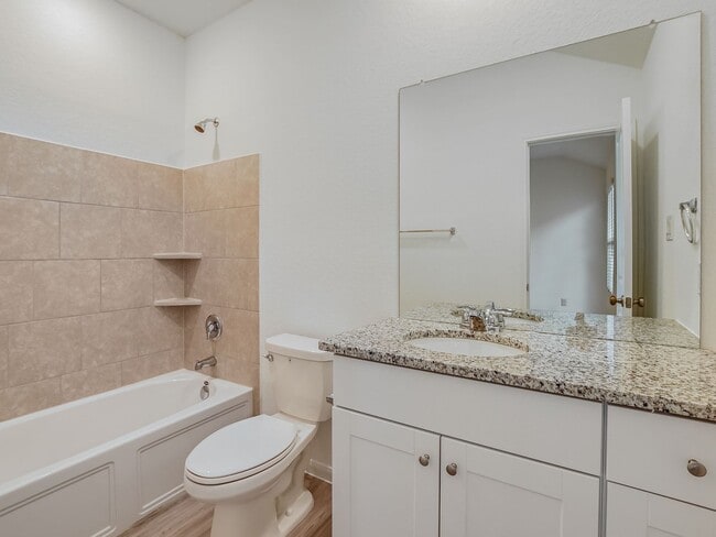 Building Photo - BULVERDE - Upgraded 4 BR/3BA One-Story - HIDDEN TRAILS!