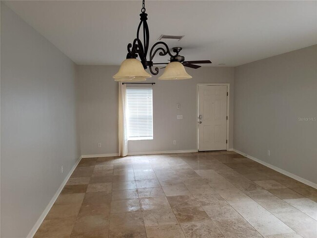 Building Photo - 5870 Fishhawk Ridge Dr