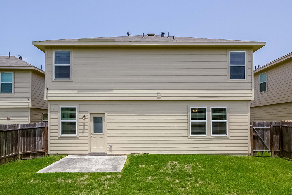 Building Photo - 21815 Octavia Way