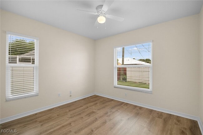 Primary Photo - 4535 32nd Ave SW