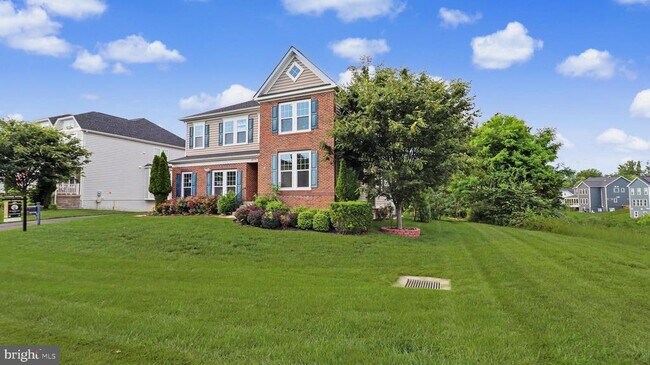 Building Photo - 40978 Spur Run Ln