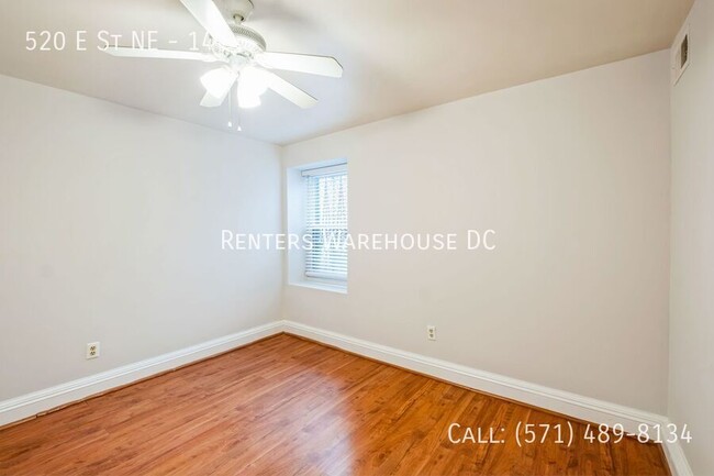 Building Photo - Light & Bright 1Bd Condo with Spacious Pri...