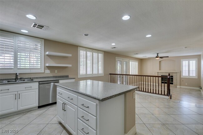 Building Photo - 9540 Creswell Ct