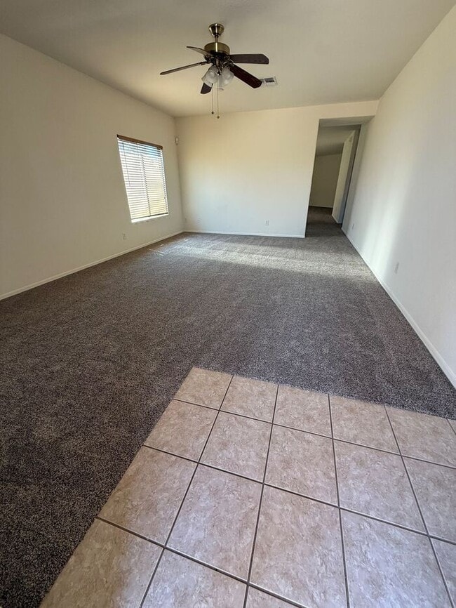 Building Photo - 10258 E Wasp Spring Dr