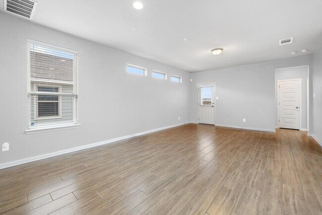 Building Photo - 236 El Dorado Rd