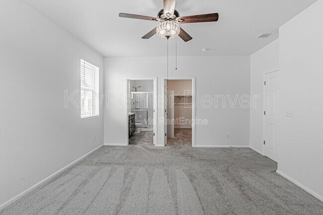 Building Photo - 6037 N Halifax Ct
