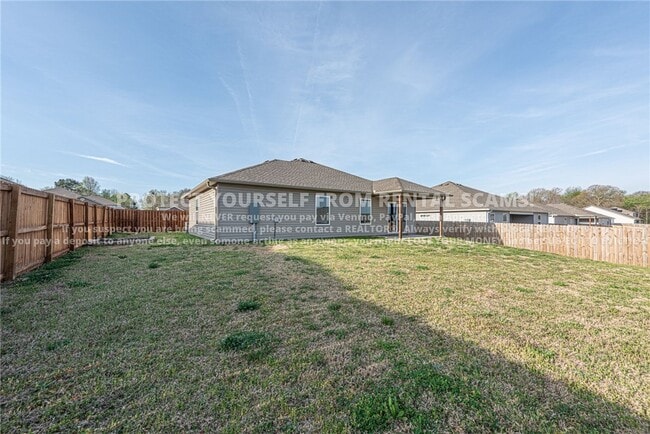 Building Photo - 2932 W Obsidian St