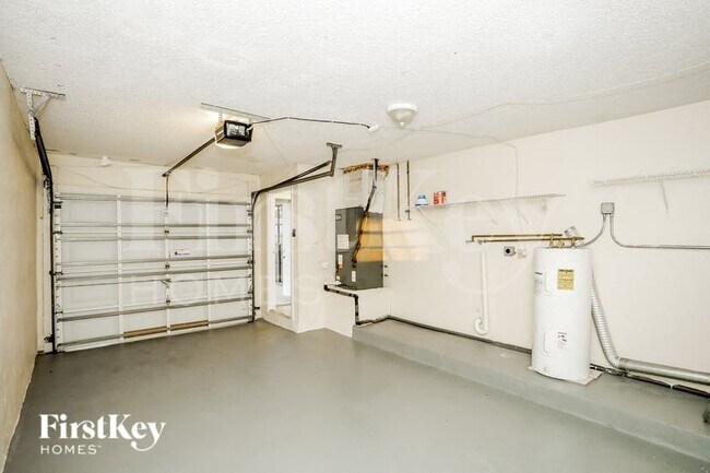 Building Photo - 11310 NW 38th Pl