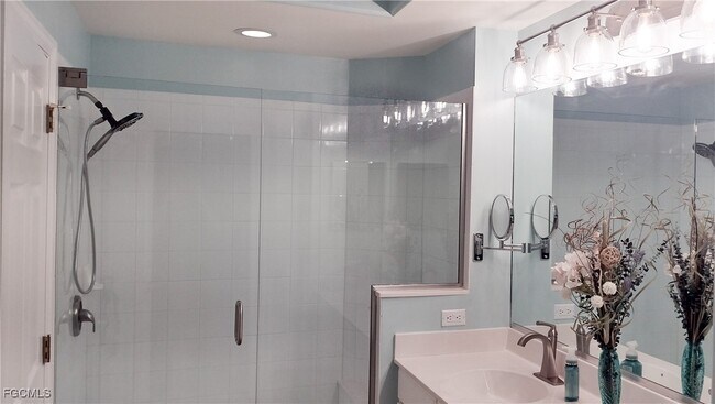 Building Photo - 10139 Colonial Country Club Blvd