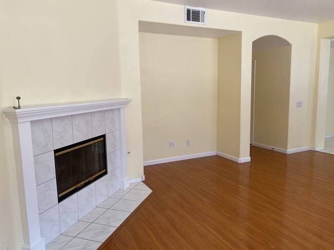 Building Photo - 8929 Massena St