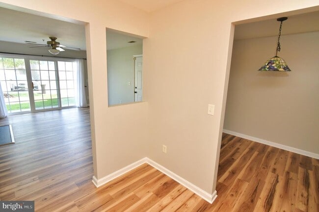 Building Photo - 136 Brookland Ct