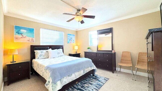 Building Photo - 506 University Blvd