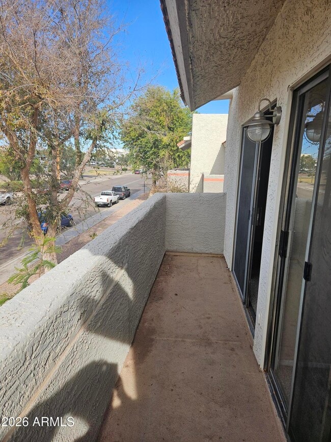 Building Photo - 835 N Granite Reef Rd