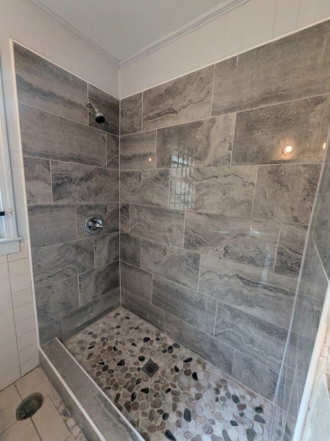 Building Photo - 5335 Landry Ln