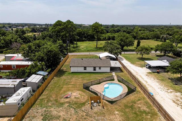 Building Photo - 208 Ponderosa Ln