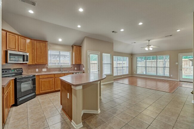 Building Photo - 183 Fairwind Trail Dr