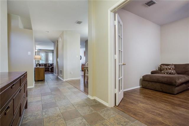 Building Photo - 2808 Cypress Point Dr