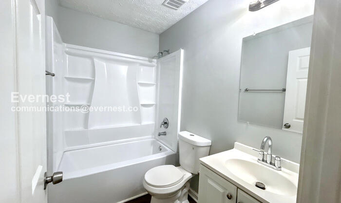 Building Photo - 2955 Fields Dr