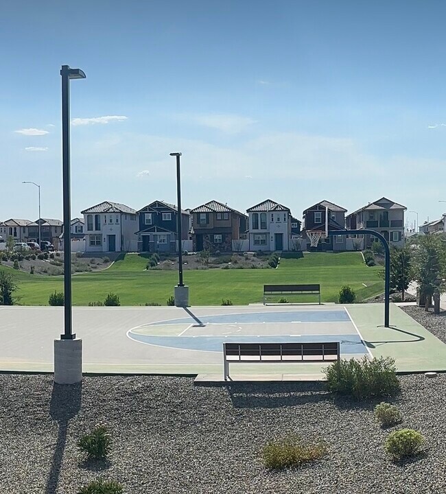 Building Photo - East Mesa New 4-bedroom