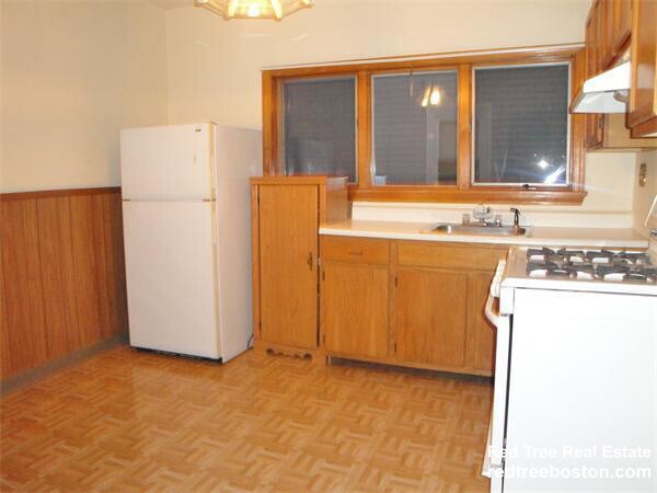 Building Photo - 39 Montfern Ave