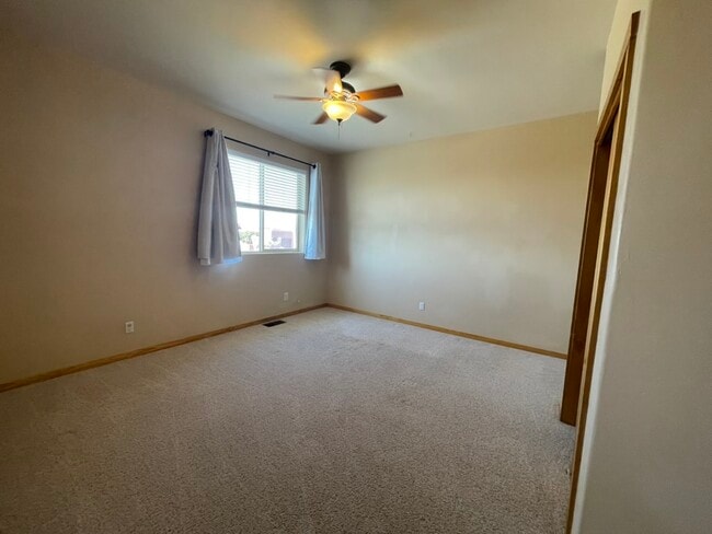 Building Photo - 6809 Chapingo Rd NE