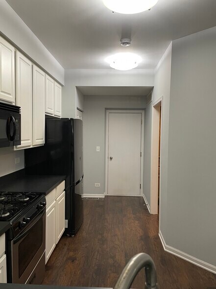 Kitchen to Garage - 649 Arbor Cir